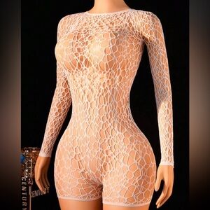 Chic Cream Lace Bodysuit